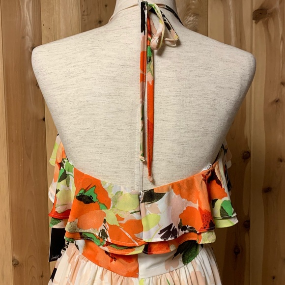 Gorgeous Nicole Miller Floral Dress With Ruffle - Picture 5 of 8